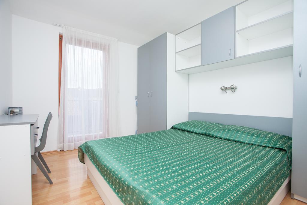 Apartments Prenc Pisuko Rovinj Ruang foto